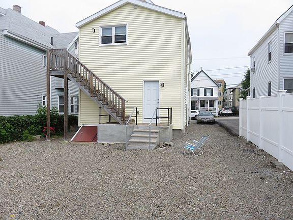 4th image of 16 Woodville St