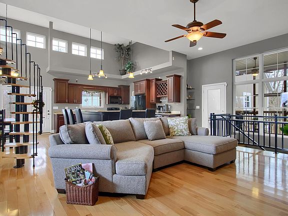 Natural light fills these rooms.