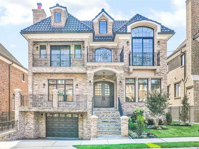 150-36 Sullivan Drive, Whitestone, NY, 11357