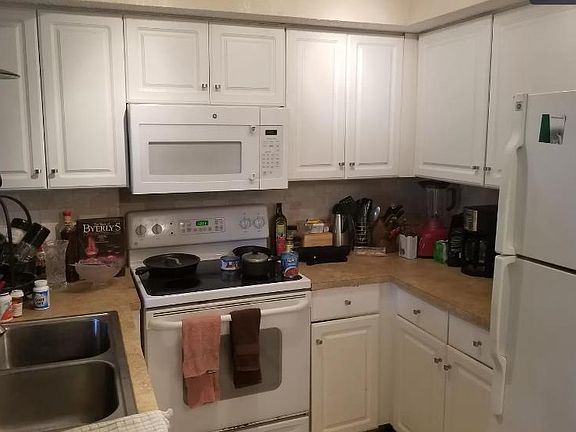 4th image of 100 Fairway Park Blvd Unit 1710