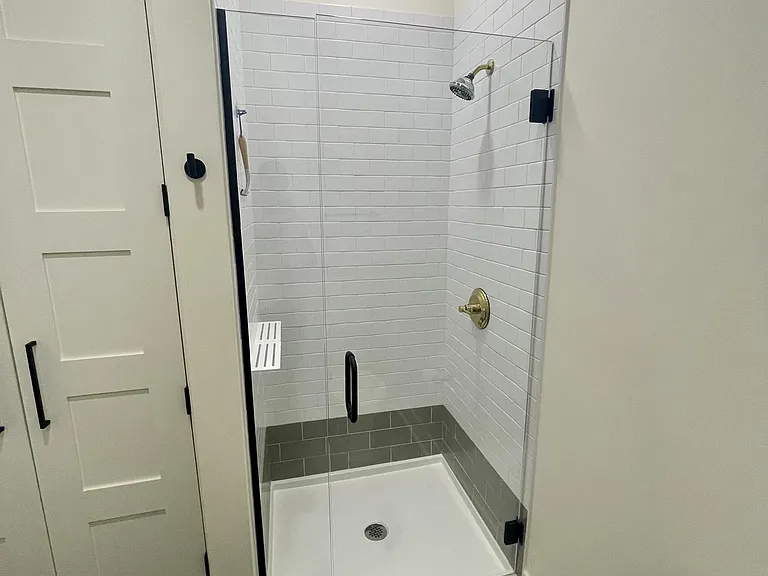 336 N Main St #3 — Photo 2