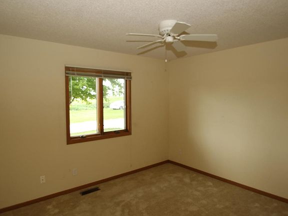 5th image of 1936 23rd St