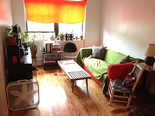 Rented by Elite NY Holdings | media 25