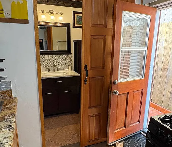 1429 Hornblend St #C — Photo 17