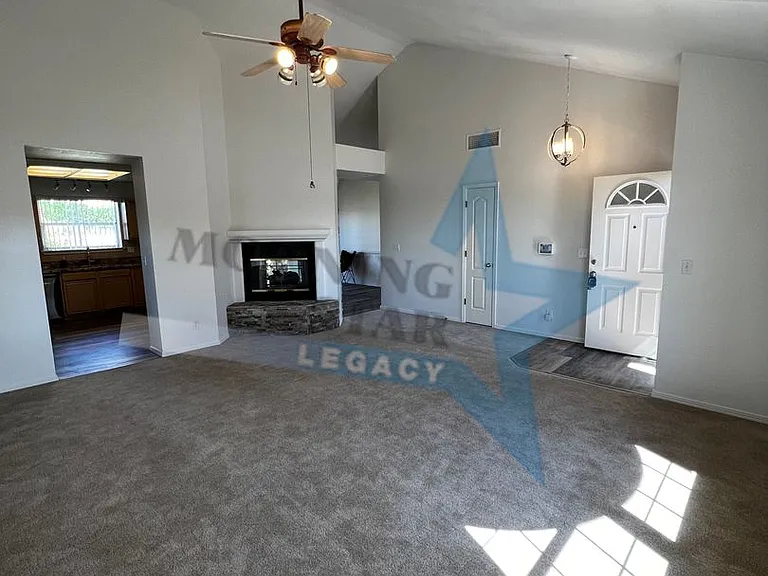 703 City View Dr — Photo 5