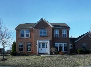 913 Hamlin Dr, Maineville, OH 45039