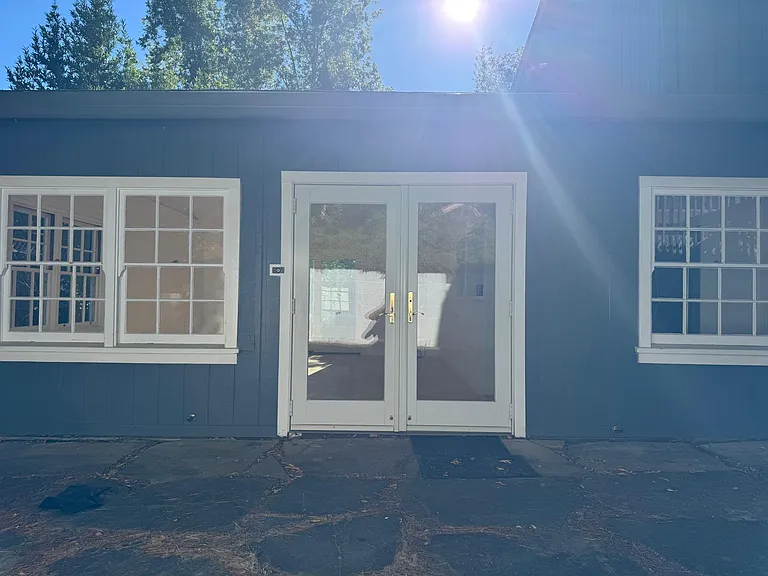 254 Redwood Rd — Photo 16