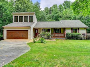 2544 Dogwood Ln, Cumming, GA 30040