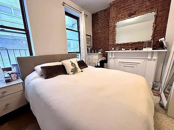 4th image of 224 E 21st St APT 3F