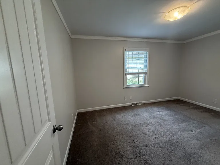 2404 Francis St — Photo 20