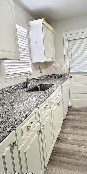 340 Tropical Ln — Photo 8