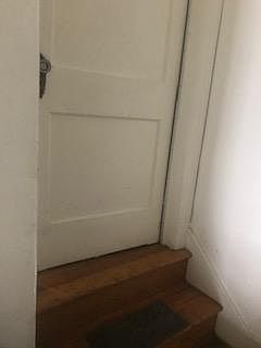 4th image of 3243 Woodrow Ave #2