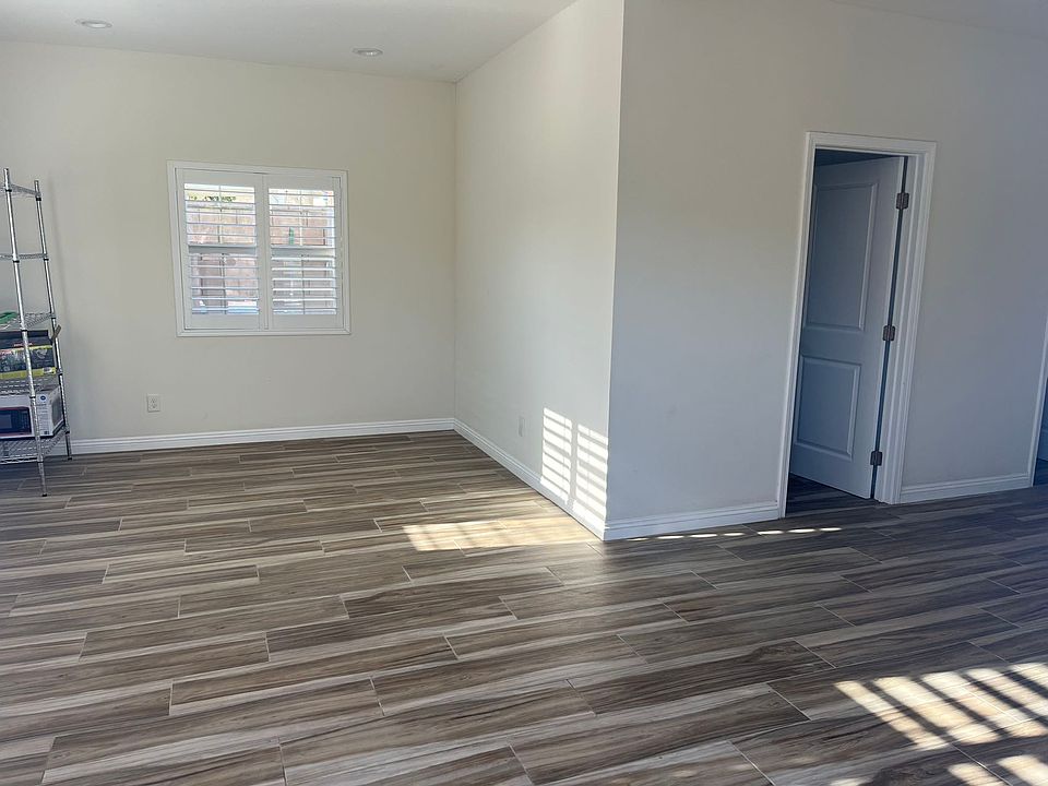 2nd image of 17200 Guarda Dr #1