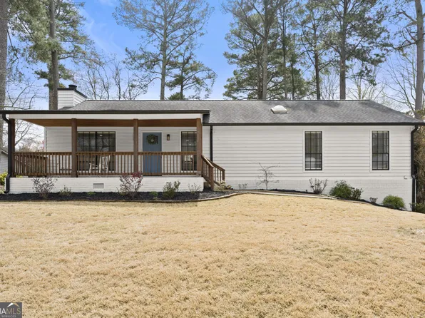 2774 Bentwood Dr, Marietta, GA 30062