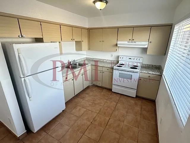 2105 Espina Street #10 — Photo 62