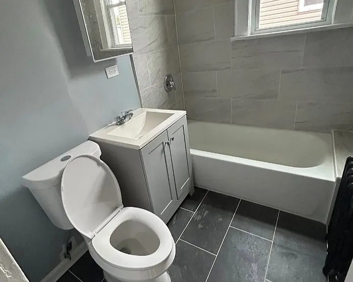 25 Underwood St #L2 — Photo 2