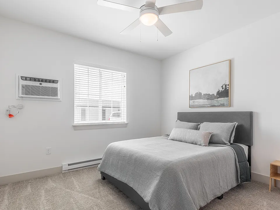 Tidewater Apartments | Second Bedroom