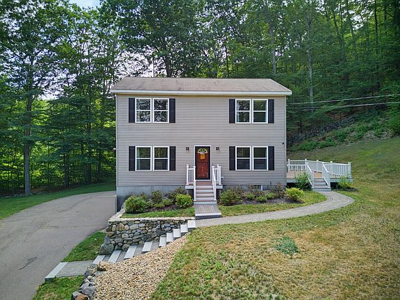 4th image of 57 Greenleaf Trail