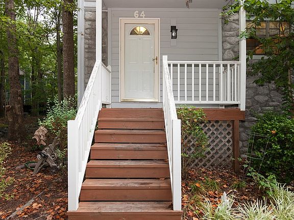 3rd image of 64 Willow Bridge Dr