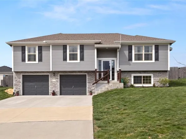 701 Hollis Ave, Belton, MO 64012