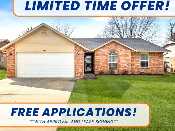 4455 W Chaparral Ln, Fayetteville, AR 72704