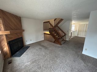6846 Mountain Top Ln, Colorado Springs, CO 80919