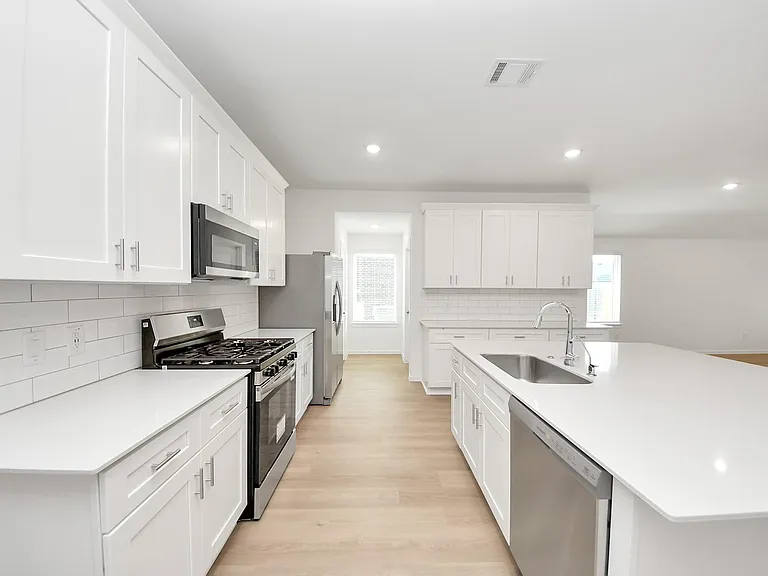 7723 Smooth Valley Ct — Photo 16