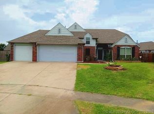 20656 E 34th St S, Broken Arrow, OK 74014