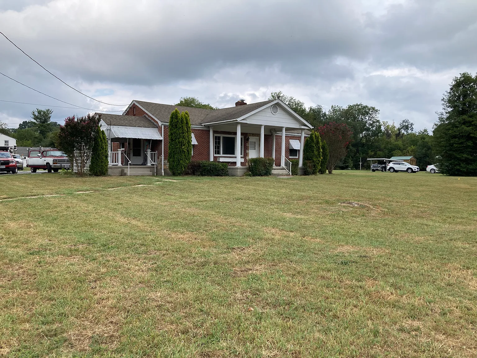 3 bed, 1150 sqft, $1,700 — Photo 1