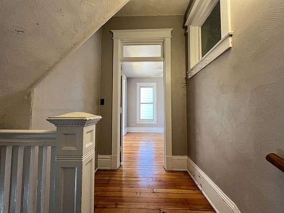 2nd image of 287 Cardiff St