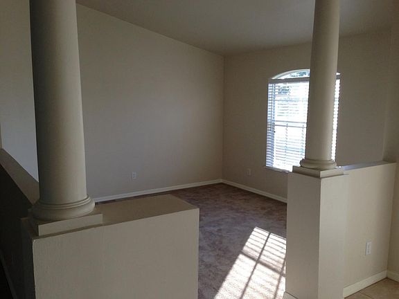4th image of 3227 SW 11th Ct