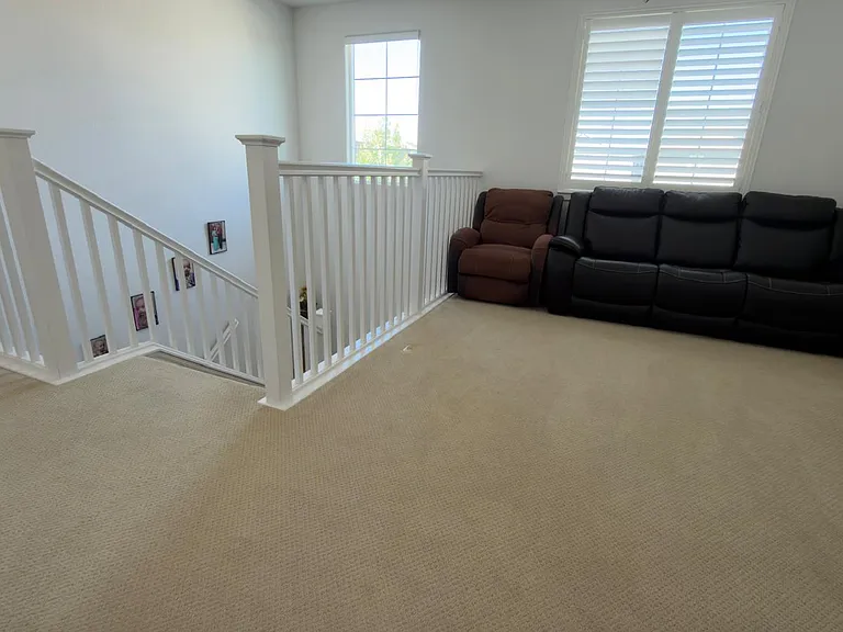 59 E Vince St — Photo 14