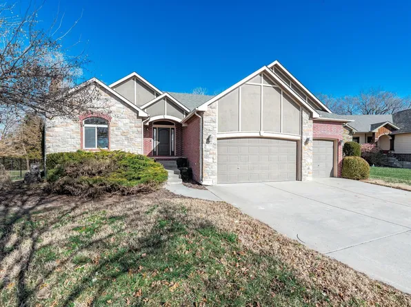 2246 E Tall Tree Cir, Derby, KS 67037