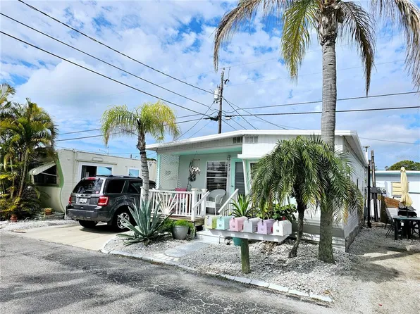 53 2nd St, Bradenton, FL 34210