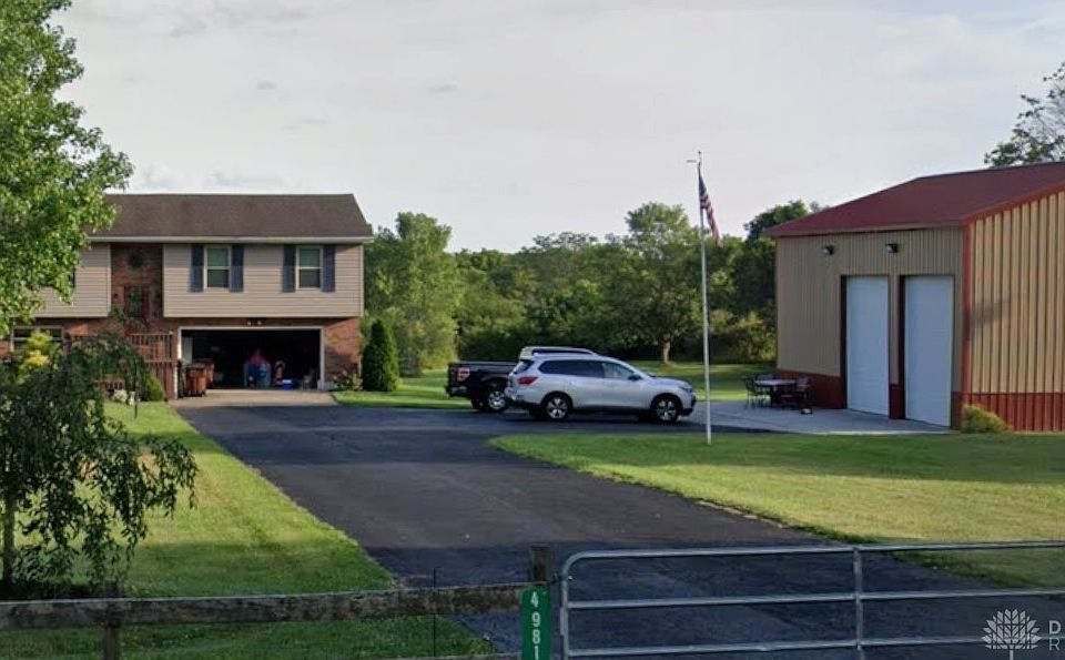 2nd image of 4981 Eck Rd