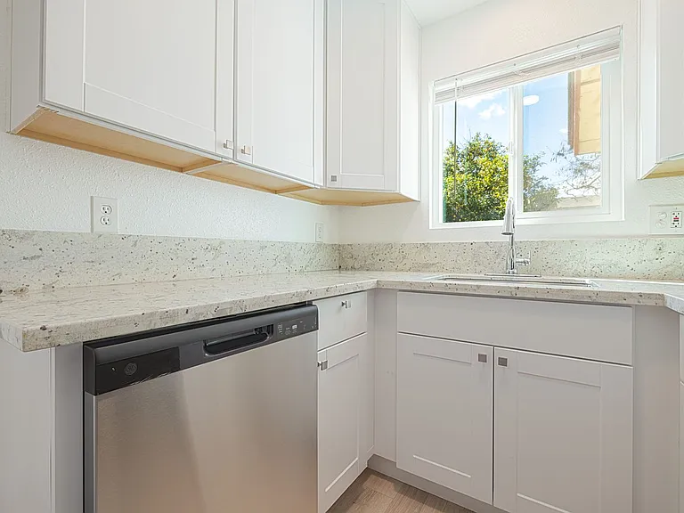 1305 Sylvan Meadows Dr #A — Photo 6