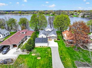 2520 W Palisades Dr, Appleton, WI 54915