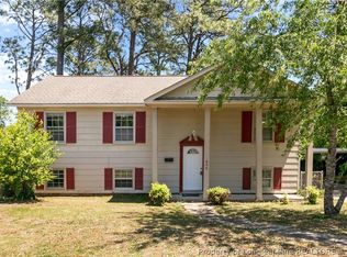 455 Balfour Pl, Fayetteville, NC 28311