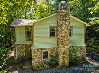 309 Old Farm School Rd, Asheville, NC 28805