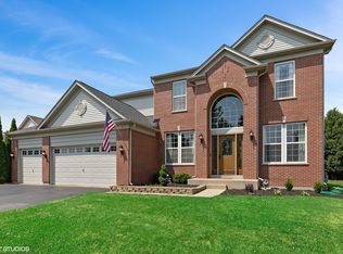 4 Steiner Ct, Algonquin, IL 60102