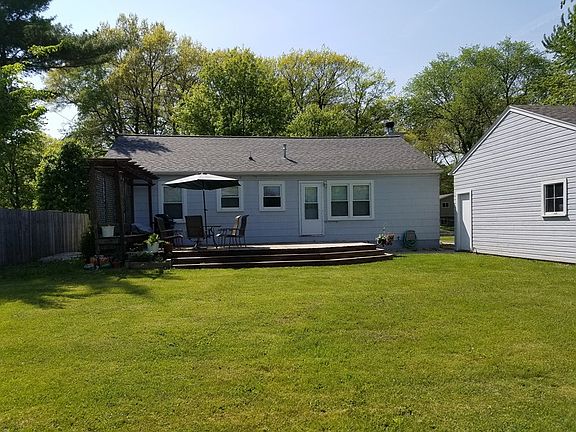 3rd image of 1633 Goffe St