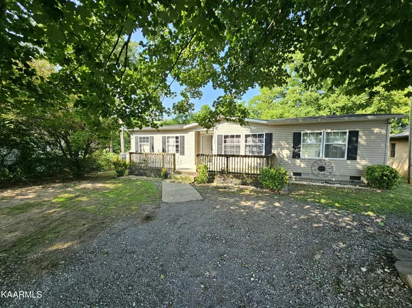 602 Nelson St, Lenoir City, TN 37771