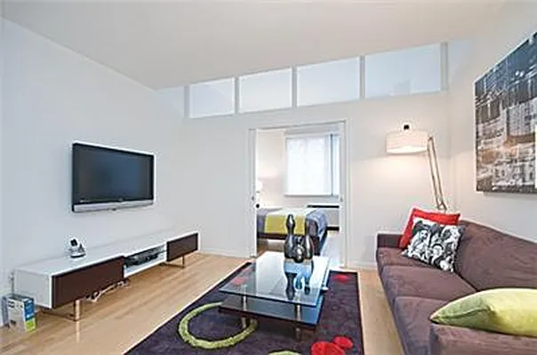 Rented by Bank Neary | media 48