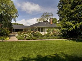 4 Sycamore Rd, Orinda, CA 94563