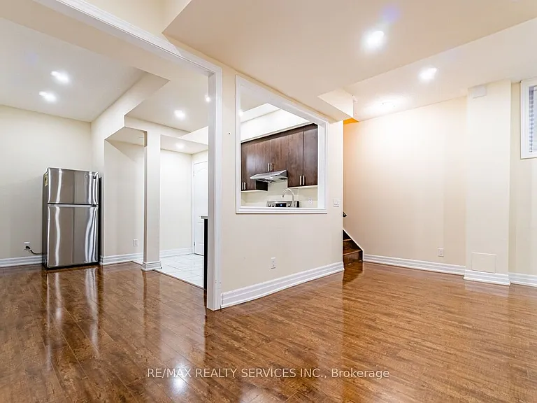 128 Rising Hill Rdg — Photo 5