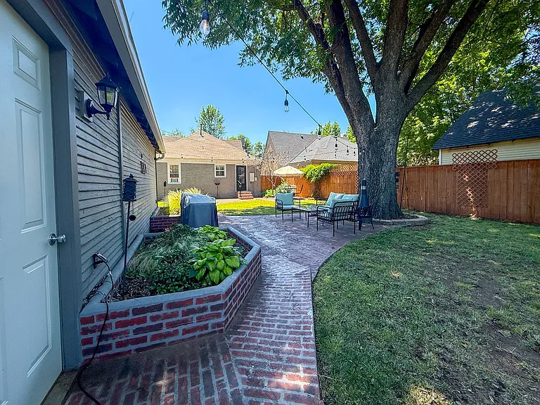3121 NW 22nd St — Photo 35
