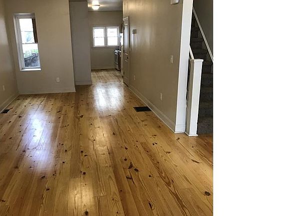 4th image of 115 N Conestoga St