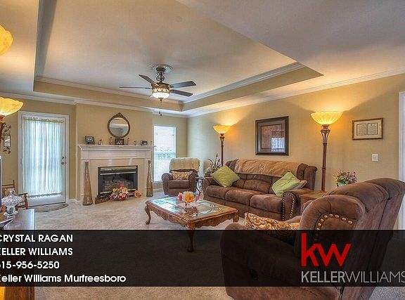 3rd image of 309 Robert E Lee Ln