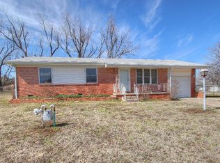 104 Westland Dr, Sapulpa, OK 74066