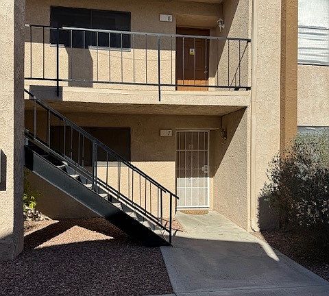 4th image of 1280 Mohave Dr APT 8